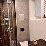 Apartament Cegła Na Szewskiej *